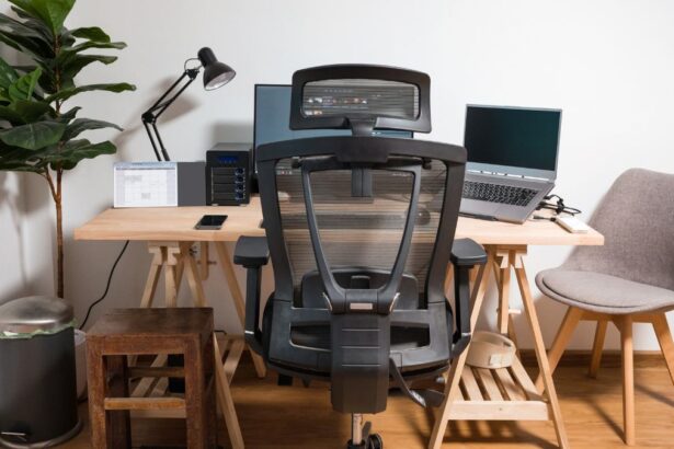 Best Ergonomic office chair for tall person in the UK