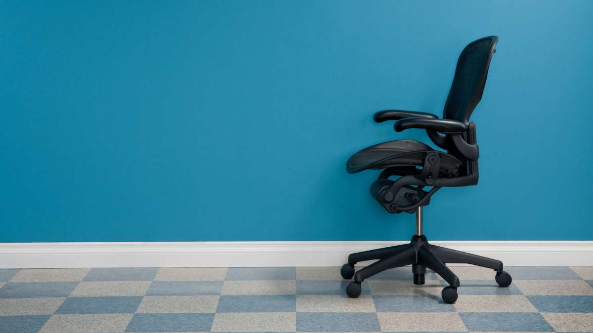Best office chair with flip-up arms in the UK
